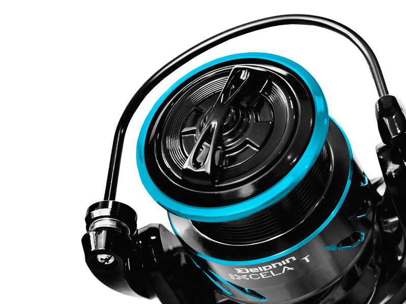 Delphin IXCELA 4T 4000 kołowrotek