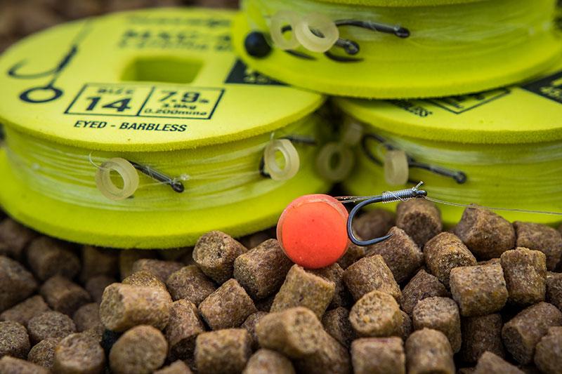 Matrix MXC-4 X-Strong Barbless gumka r.14 0.20mm 45cm przypony