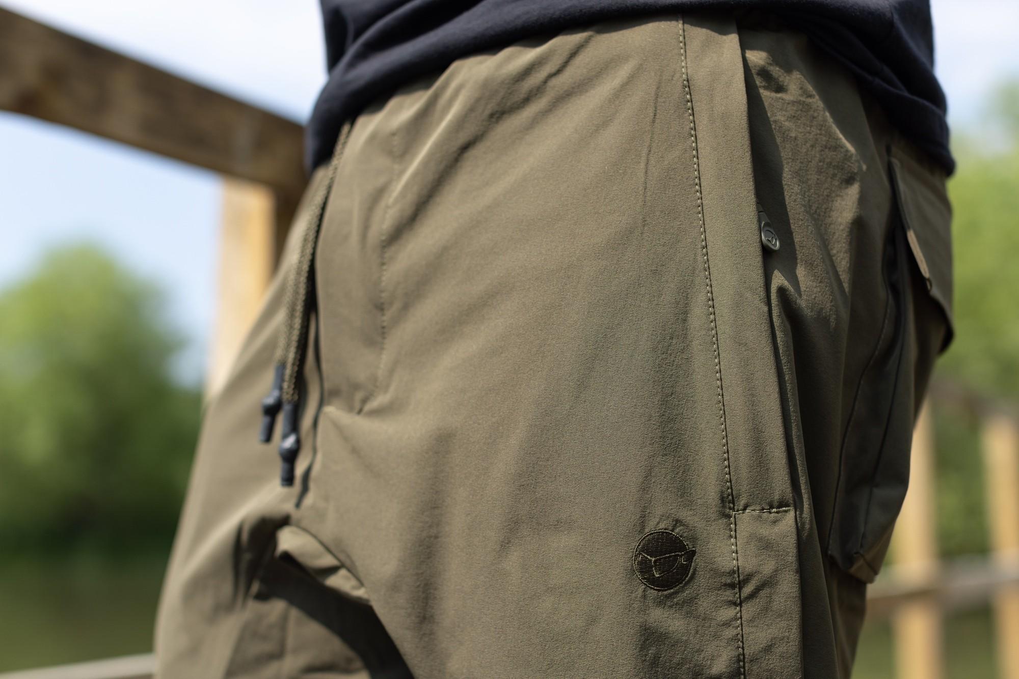 Korda Ultralite Joggers Black r.M spodnie