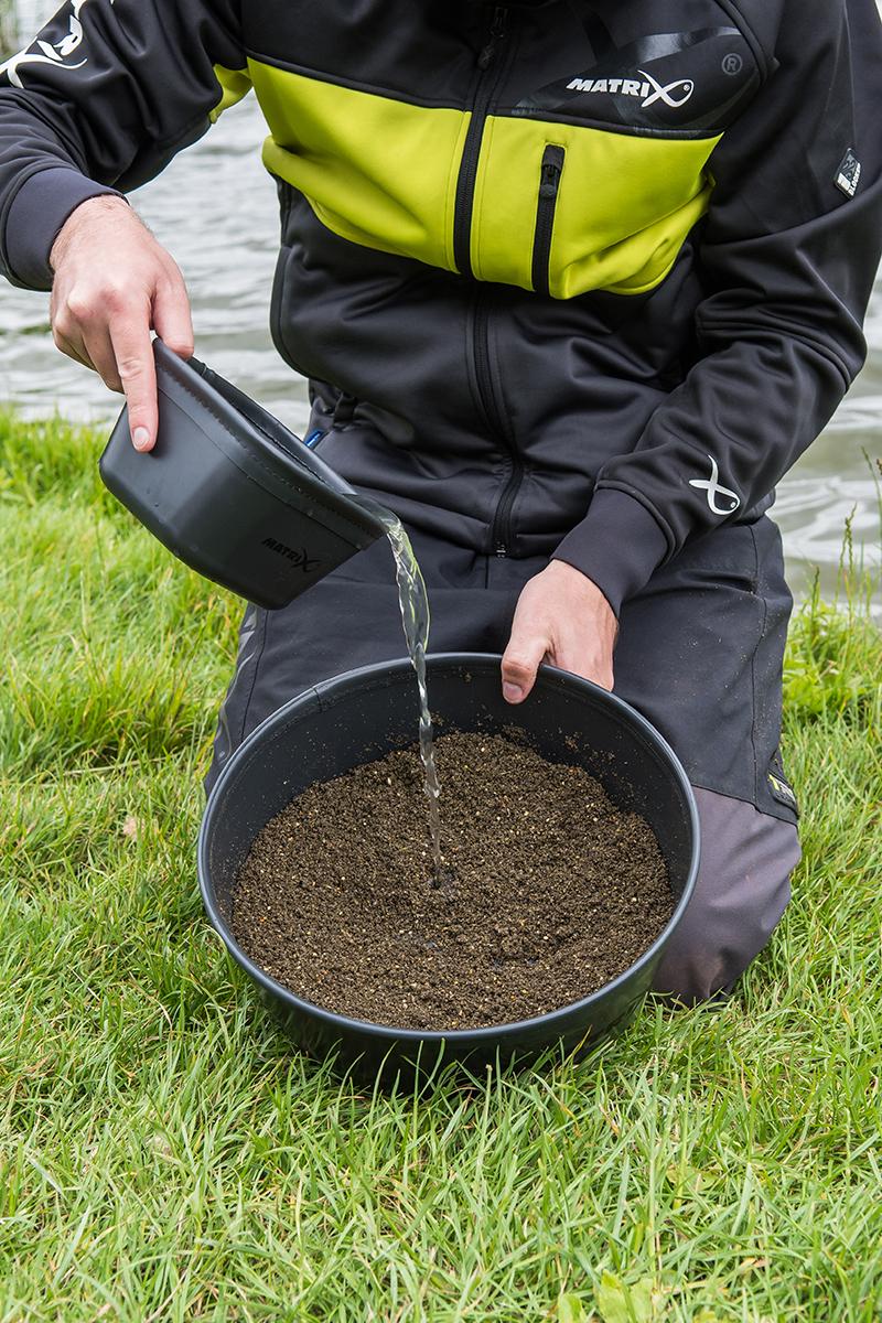 Matrix EVA 7.5l Moulded Eva Bowl miska