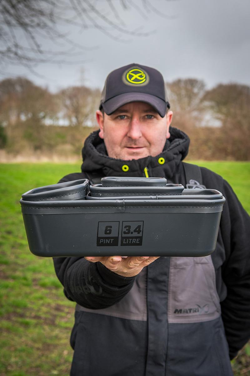 Matrix EVA Stacking Bait Tub 2pt 1.7l pojemnik