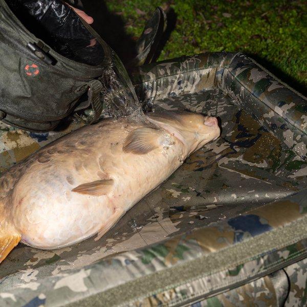 Nash Carp Care Air Cradle Monster Camo mata karpiowa