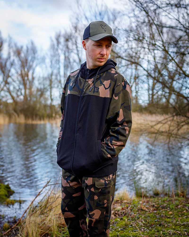 Fox LW Black Camo Split Zip Hoody r.M bluza