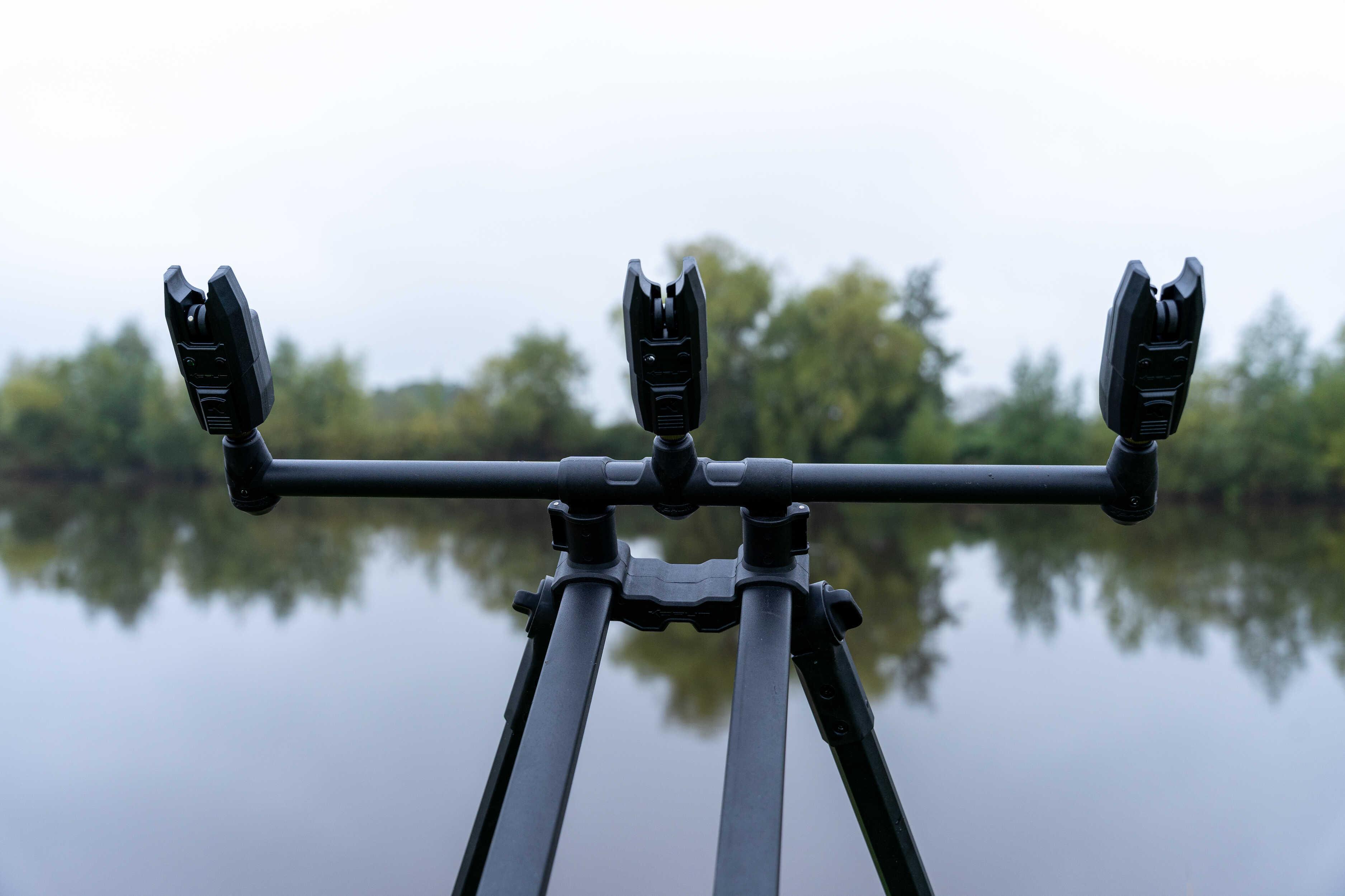 Korum Deluxe 3 Rod Tripod stojak na wędki