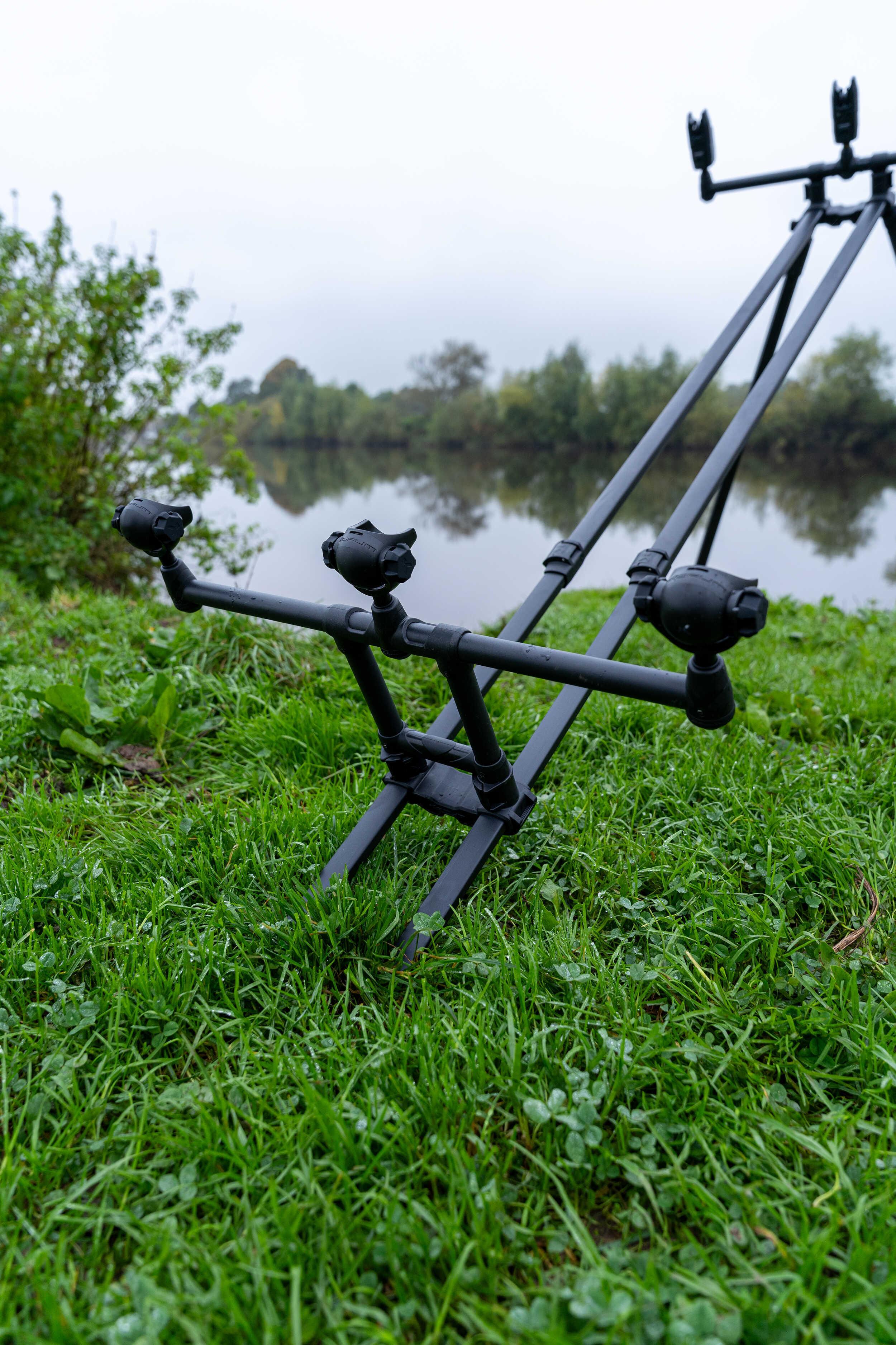 Korum Deluxe 3 Rod Tripod stojak na wędki