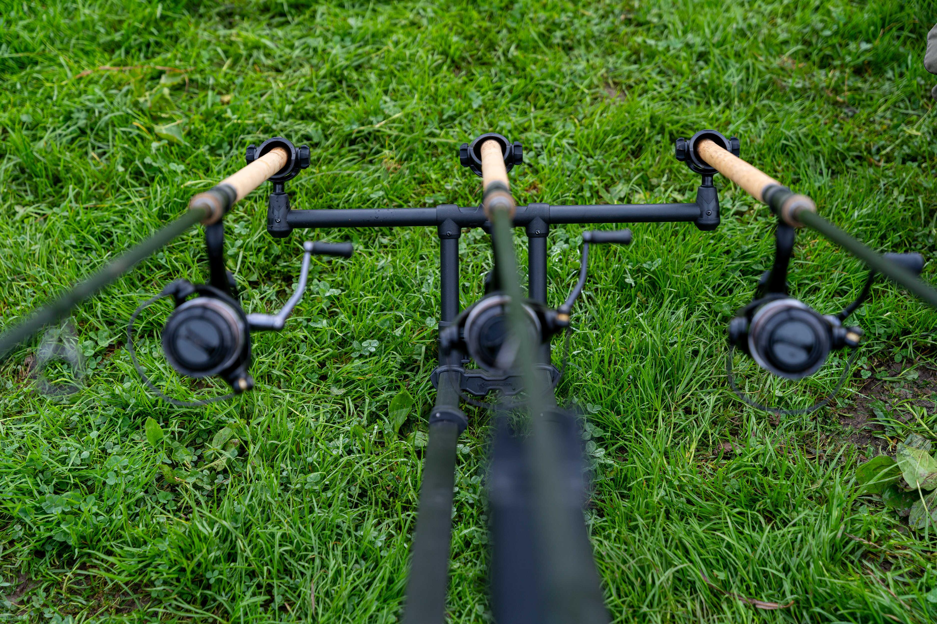 Korum Deluxe 3 Rod Tripod stojak na wędki