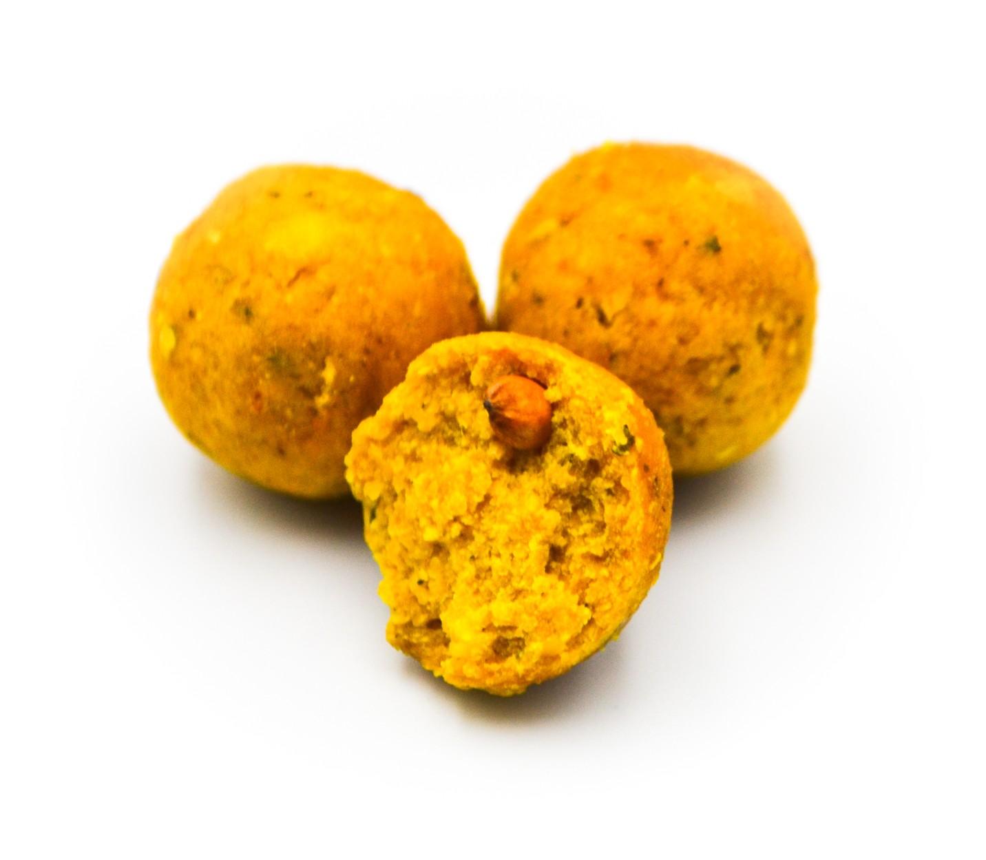 Massive Baits Eco Boilies Banana 18mm 1kg kulki zanętowe