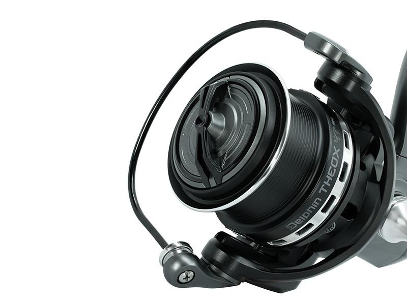 Delphin TheoX 4T SH 4000 kołowrotek