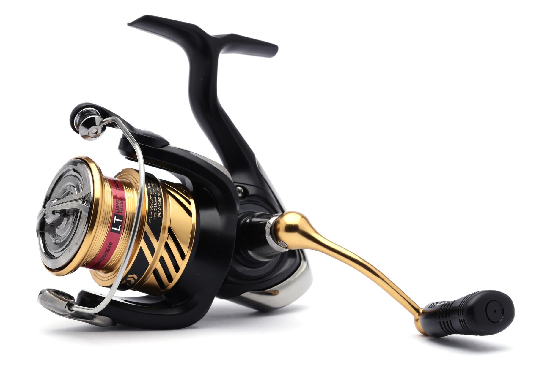 Daiwa Crossfire LT 2500 A kołowrotek